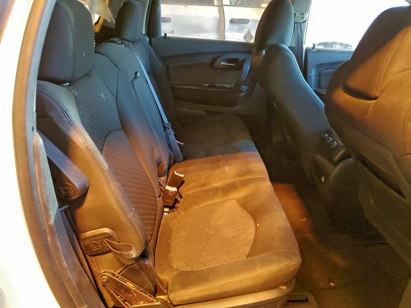 Photo 11 from auction – 2010 CHEVROLET TRAVERSE L with VIN 1GNLRFEDXAS125263
