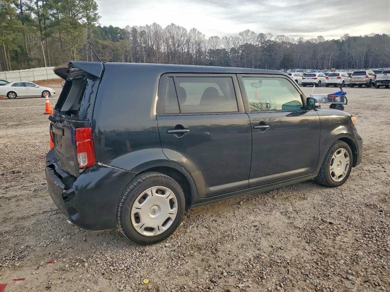 Photo 3 from auction – 2012 TOYOTA SCION XB with VIN JTLZE4FE2C1143859