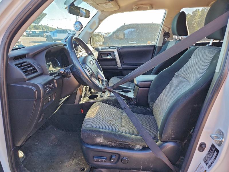 Photo 7 from auction – 2018 TOYOTA 4RUNNER SR with VIN JTEBU5JR4J5572566