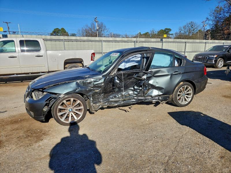 BMW 328 I 2011 with VIN WBAPH7C5XBE683576 - Photo from auction