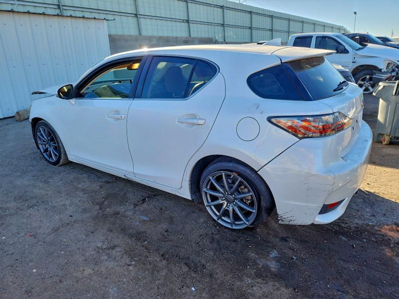 Photo 2 from auction – 2014 LEXUS CT 200 with VIN JTHKD5BH7E2199202