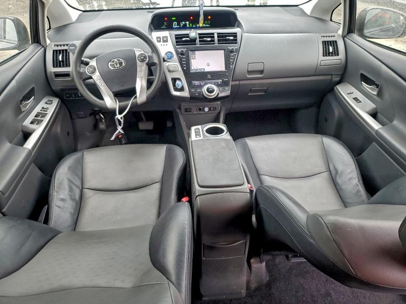 Photo 8 from auction – 2012 TOYOTA PRIUS V with VIN JTDZN3EU2C3043571