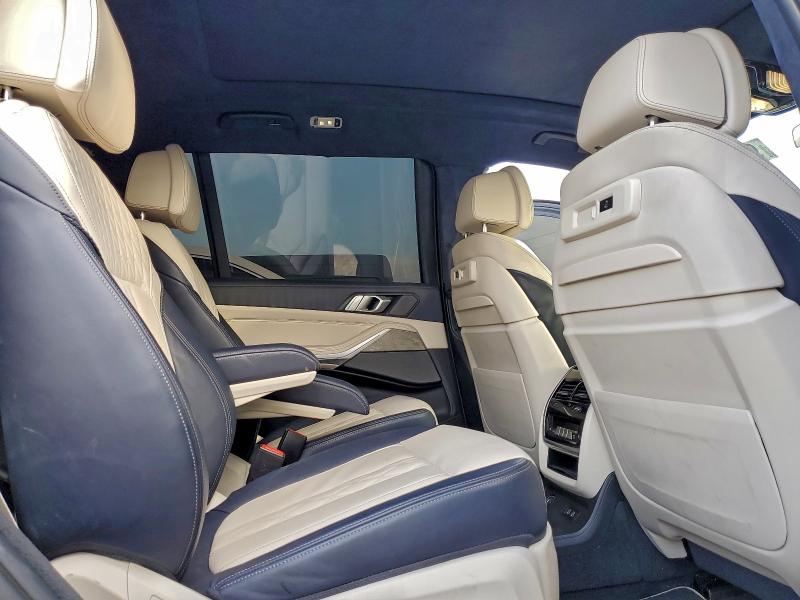 Photo 11 from auction – 2019 BMW X7 XDRIVE5 with VIN 5UXCX4C59KLB39991