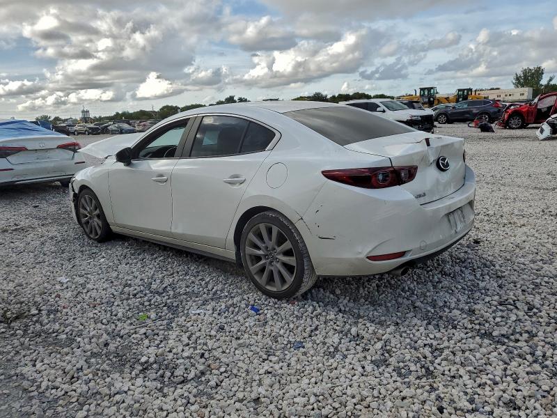 Photo 2 from auction – 2023 MAZDA 3 SELECT with VIN 3MZBPABM1PM355712