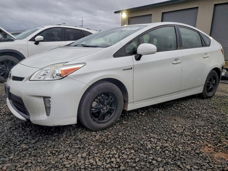TOYOTA PRIUS 2015 with VIN JTDKN3DU6F0442668 - Photo from auction