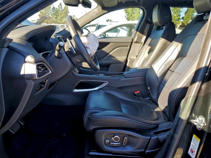 Photo 7 from auction – 2019 JAGUAR F-PACE S with VIN SADCM2FV4KA392126