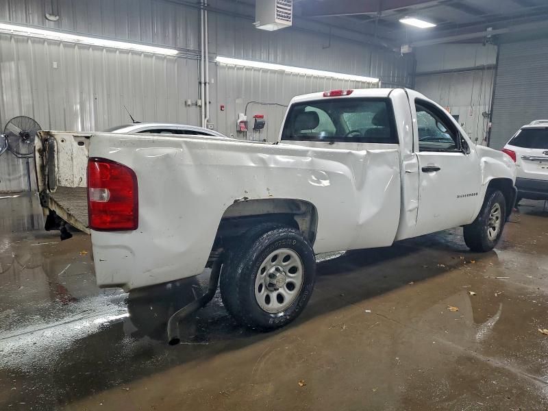 Photo 3 from auction – 2009 CHEVROLET SILVERADO with VIN 1GCEC14X79Z193654