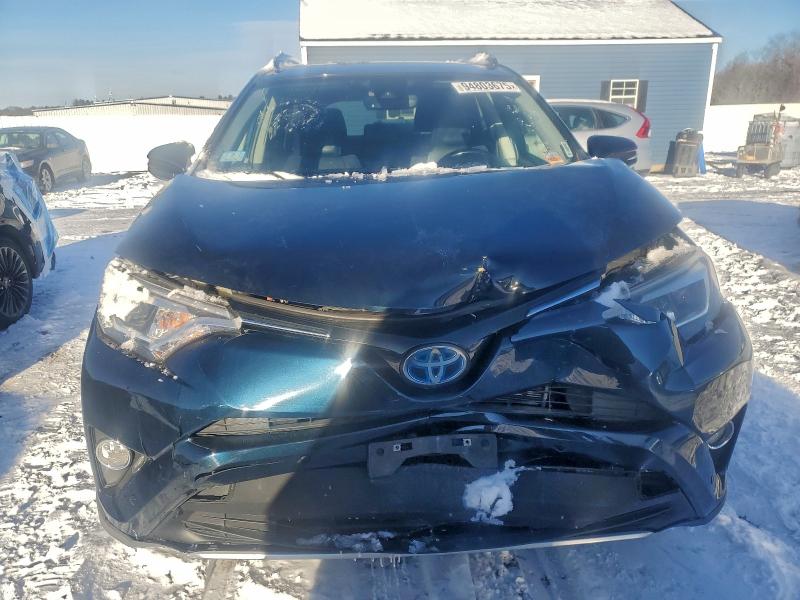 Photo 5 from auction – 2017 TOYOTA RAV4 HV LI with VIN JTMDJREV9HD080765