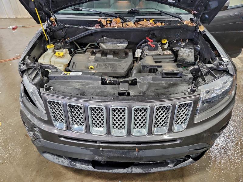 Photo 12 from auction – 2017 JEEP COMPASS LA with VIN 1C4NJDEB2HD171762