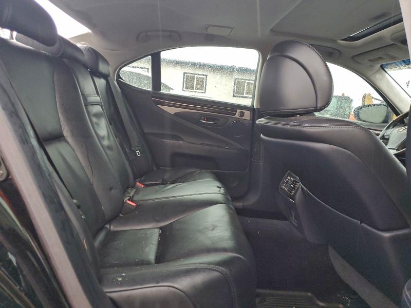 Photo 10 from auction – 2016 LEXUS LS 460 with VIN JTHBL5EF1G5142024
