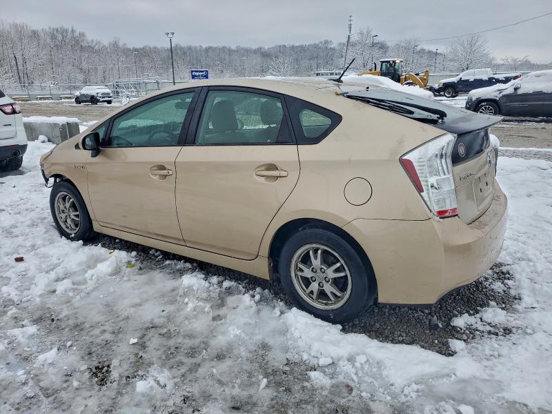 Photo 2 from auction – 2011 TOYOTA PRIUS with VIN JTDKN3DU7B0312263