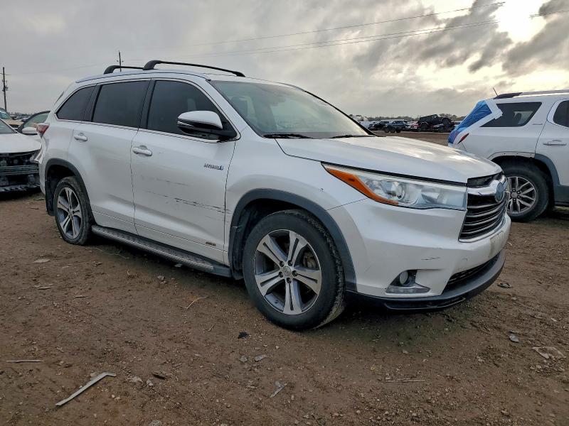 Photo 4 from auction – 2016 TOYOTA HIGHLANDER with VIN 5TDDCRFHXGS020385