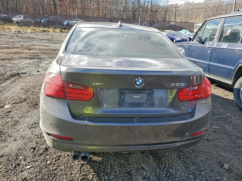 Photo 6 from auction – 2013 BMW 328 XI with VIN WBA3B3C57DF542924
