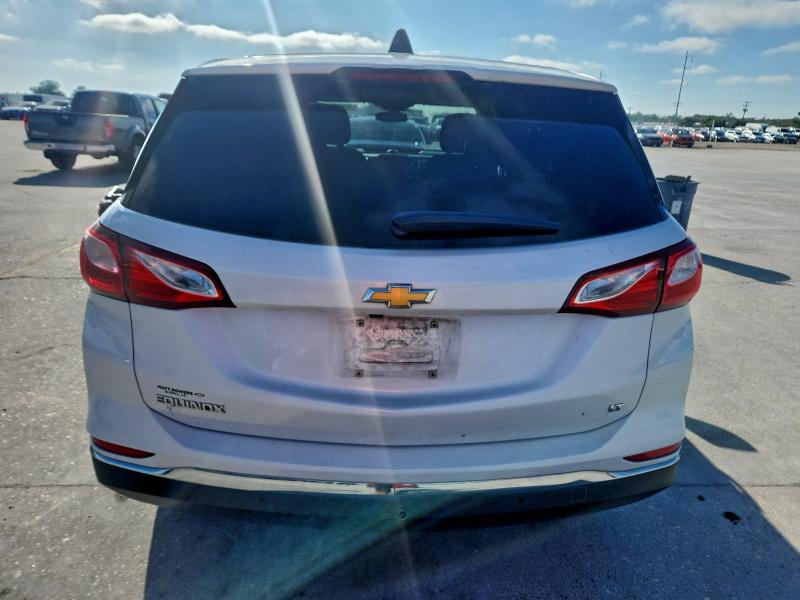 Photo 6 from auction – 2019 CHEVROLET EQUINOX LT with VIN 2GNAXKEV1K6192949