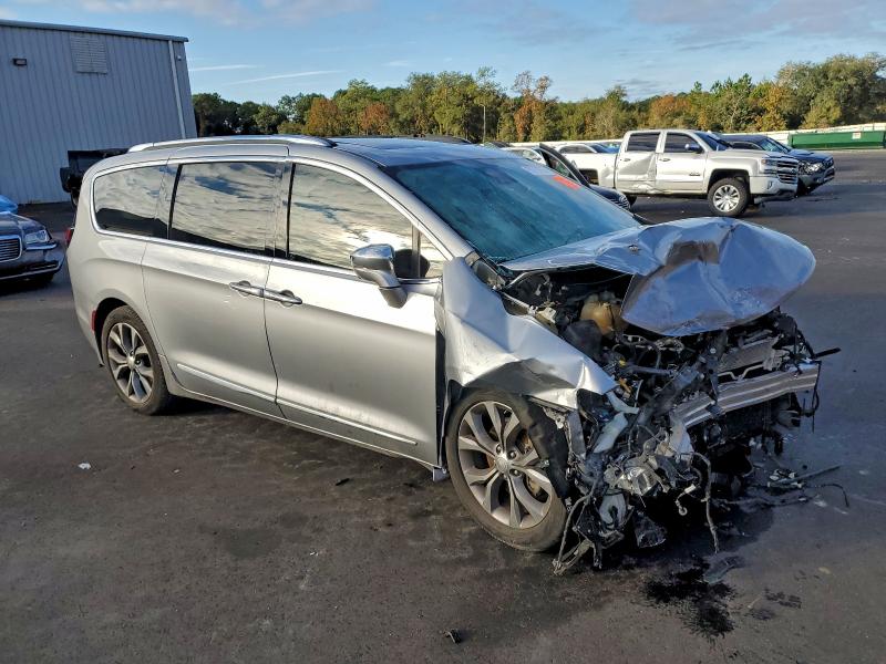 Photo 4 from auction – 2020 CHRYSLER PACIFICA L with VIN 2C4RC1GG4LR122989