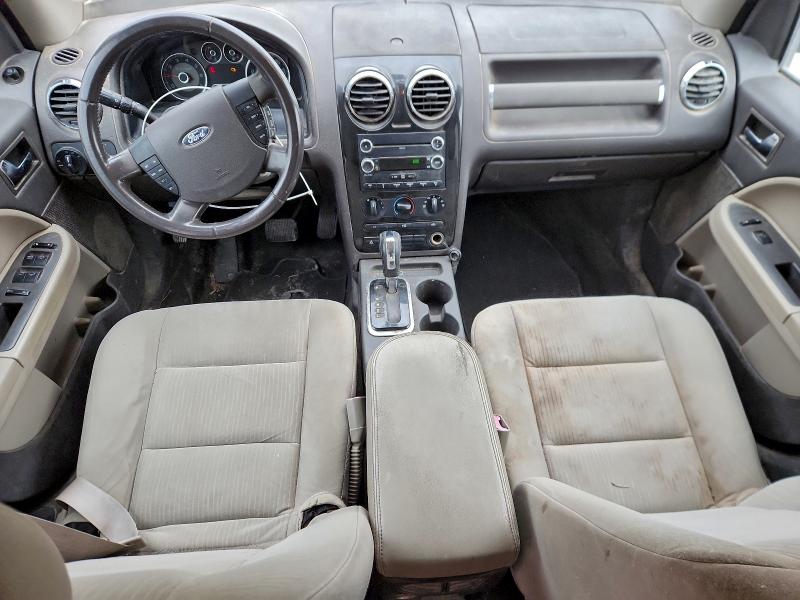 Photo 8 from auction – 2008 FORD TAURUS X S with VIN 1FMDK02W48GA18447