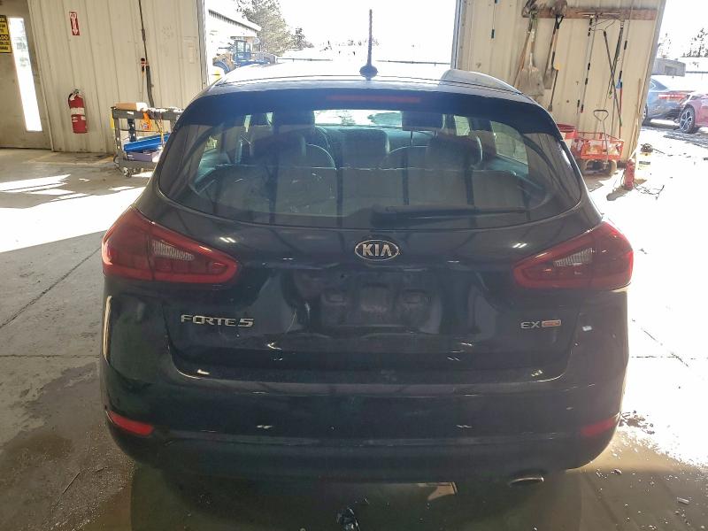 Photo 6 from auction – 2016 KIA FORTE EX with VIN KNAFX5A83G5631682