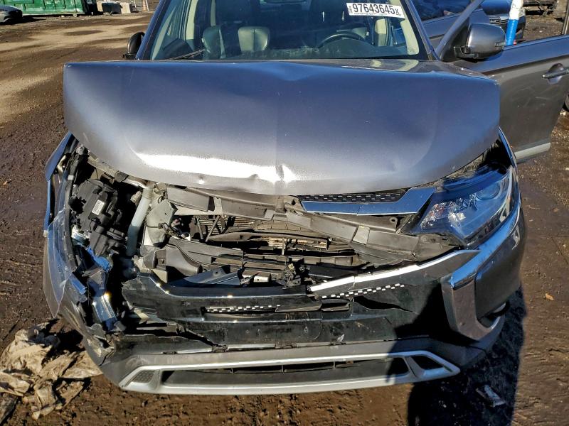 Photo 12 from auction – 2020 MITSUBISHI OUTLANDER with VIN JA4AD3A35LZ020127