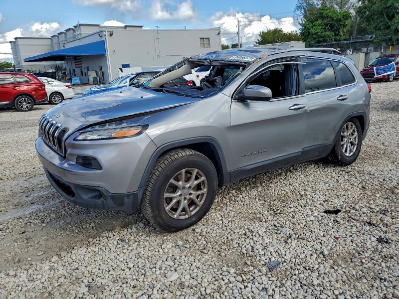 JEEP CHEROKEE 2015 with VIN 1C4PJLCBXFW632066 - Photo from auction