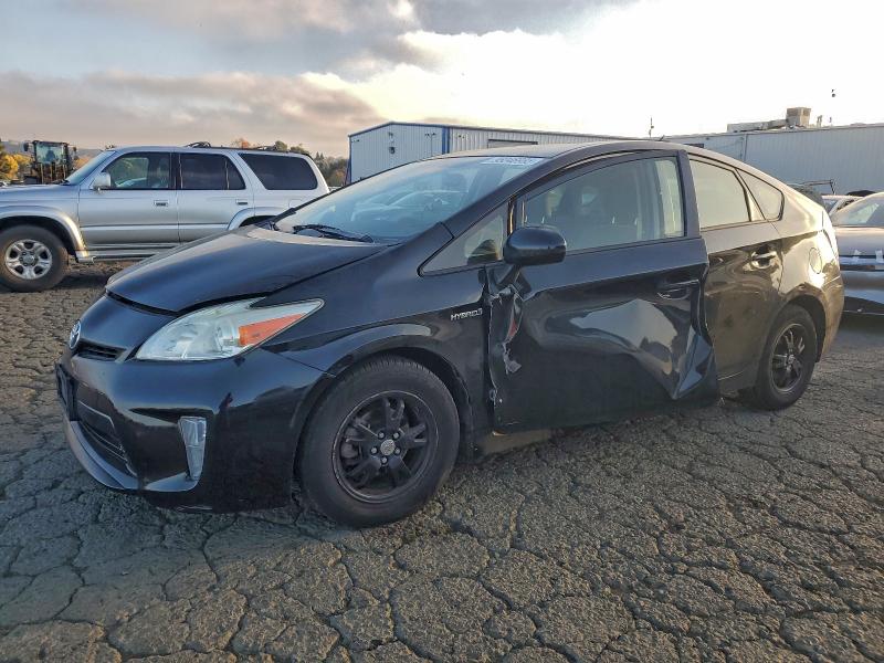 TOYOTA PRIUS 2014 with VIN JTDKN3DU7E1833109 - Photo from auction