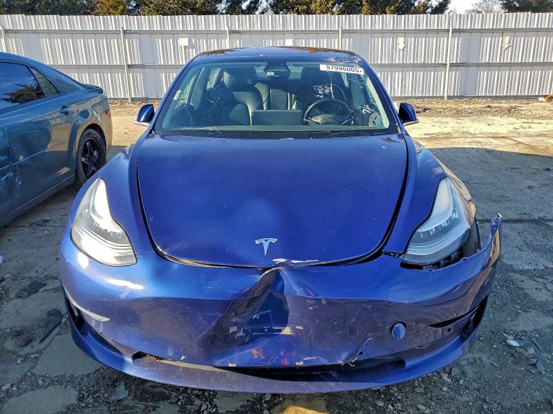 Photo 5 from auction – 2018 TESLA MODEL 3 with VIN 5YJ3E1EA1JF124836