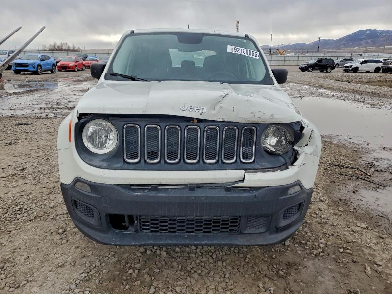 Photo 5 from auction – 2017 JEEP RENEGADE S with VIN ZACCJBAB2HPF93551