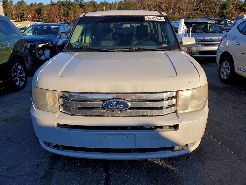 Photo 5 from auction – 2011 FORD FLEX with VIN 2FMGK5CC5BBD22321