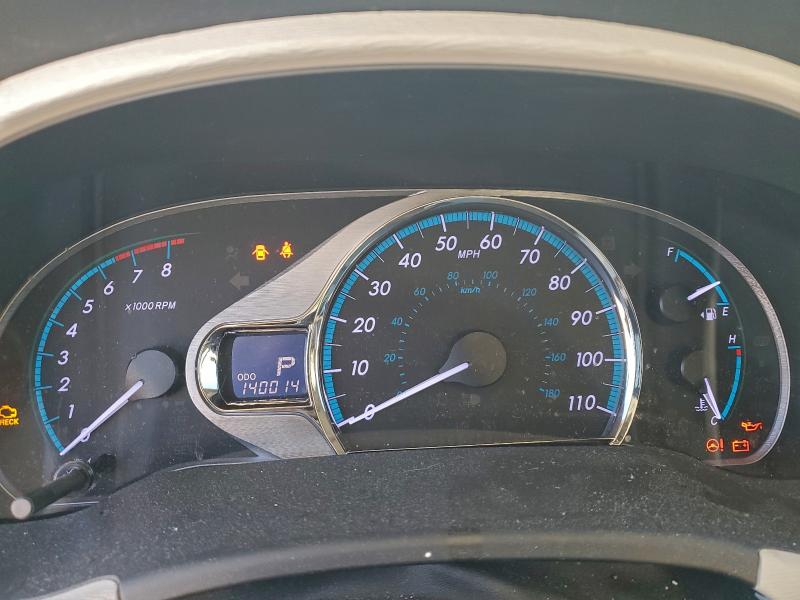 Photo 9 from auction – 2011 TOYOTA SIENNA with VIN 5TDDK3DC8BS010342