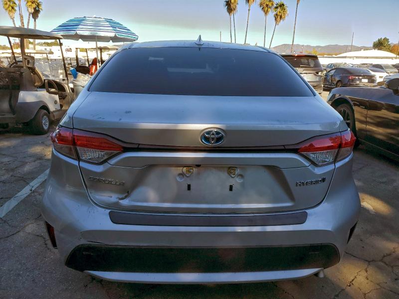 Photo 6 from auction – 2021 TOYOTA COROLLA LE with VIN JTDEAMDE5MJ006313