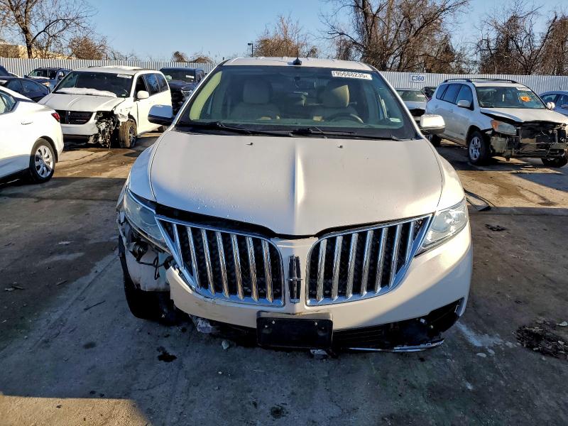 Photo 5 from auction – 2014 LINCOLN MKX with VIN 2LMDJ6JK1EBL04154