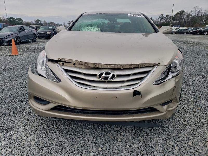 Photo 5 from auction – 2011 HYUNDAI SONATA GLS with VIN 5NPEB4AC3BH217256
