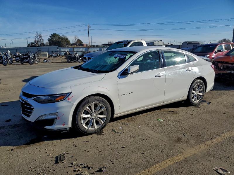 CHEVROLET MALIBU LT 2019 with VIN 1G1ZD5ST0KF111835 - Photo from auction