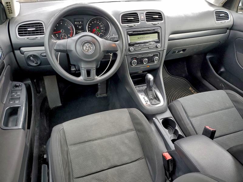 Photo 8 from auction – 2011 VOLKSWAGEN JETTA S with VIN 3VWPZ7AJ1BM666575