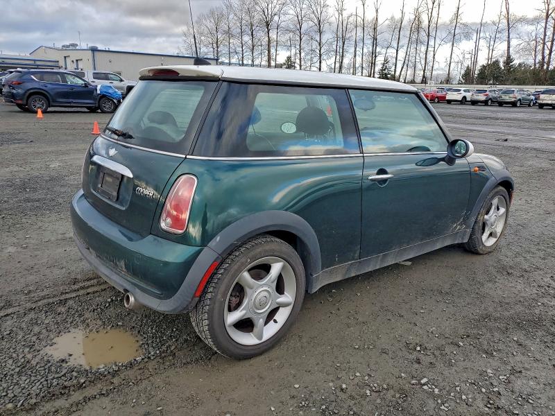 Photo 3 from auction – 2005 MINI COOPER with VIN WMWRC33575TK60115