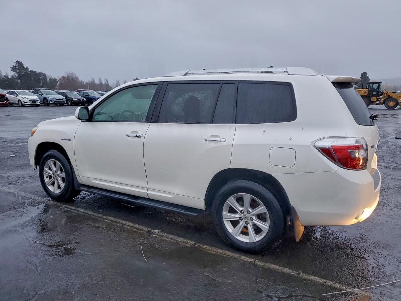 Photo 2 from auction – 2008 TOYOTA HIGHLANDER with VIN JTEEW44A482005437