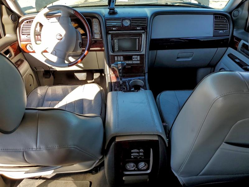 Photo 8 from auction – 2006 LINCOLN NAVIGATOR with VIN 5LMFU27506LJ20666