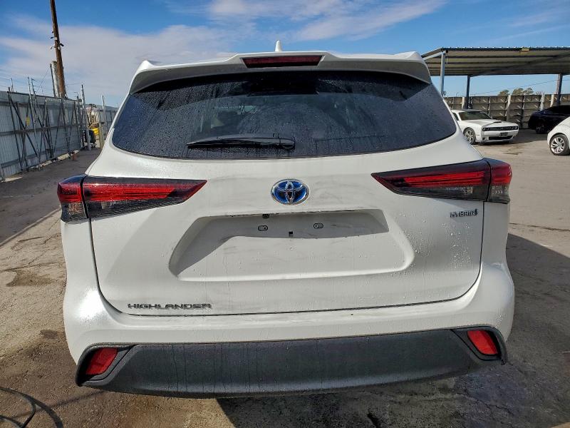 Photo 6 from auction – 2024 TOYOTA HIGHLANDER with VIN 5TDKBRCH2RS616429