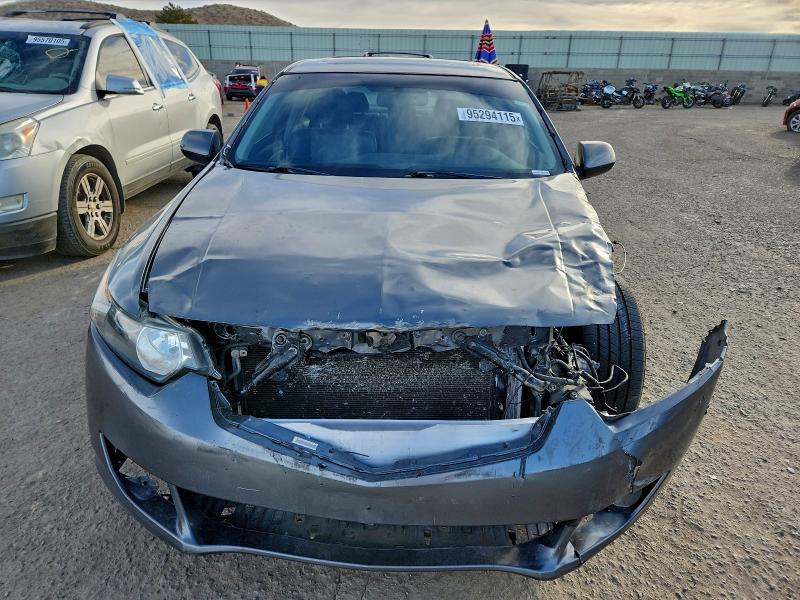 Photo 5 from auction – 2010 ACURA TSX with VIN JH4CU2F61AC021673