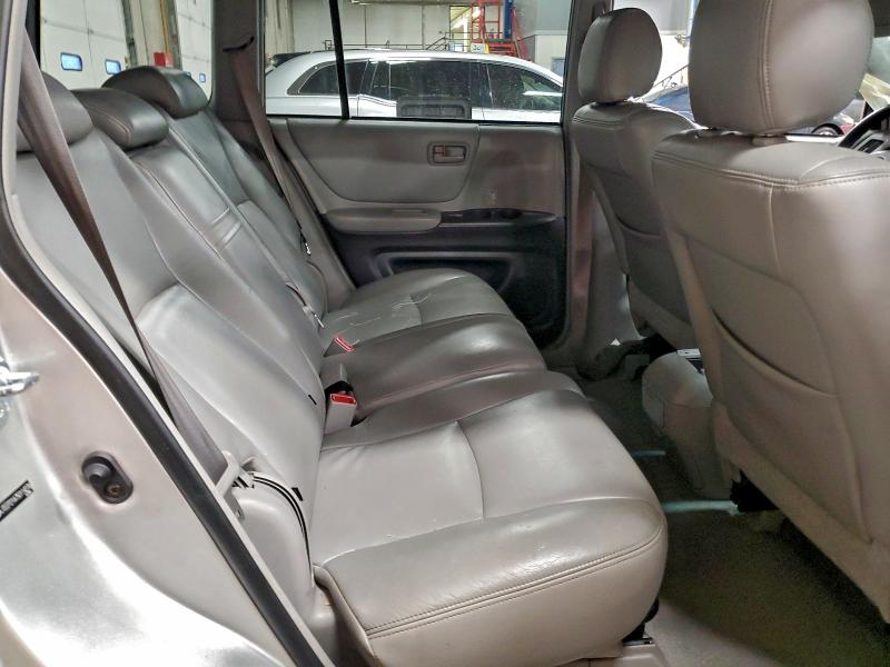 Photo 11 from auction – 2005 TOYOTA HIGHLANDER with VIN JTEEP21A750114276