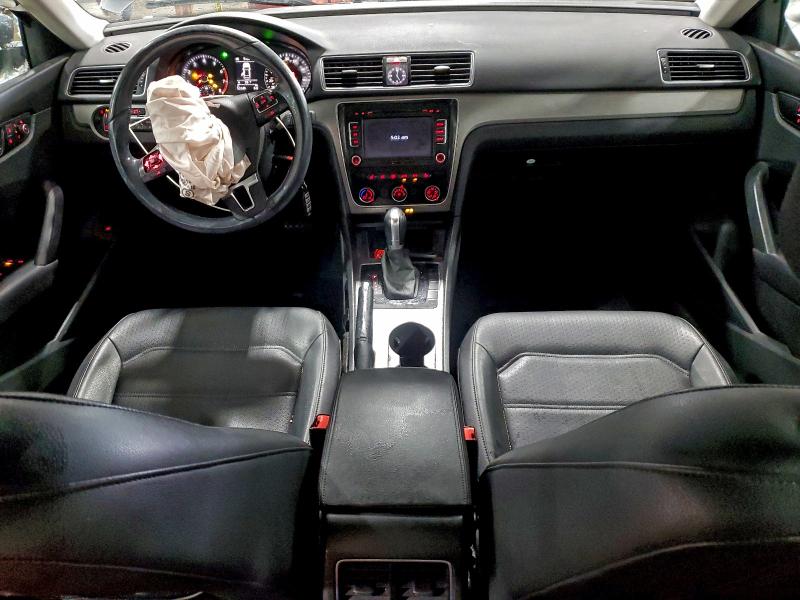 Photo 8 from auction – 2015 VOLKSWAGEN PASSAT SE with VIN 1VWBT7A38FC025640
