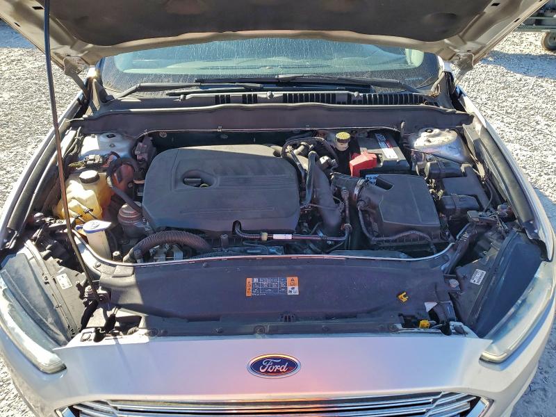 Photo 11 from auction – 2014 FORD FUSION SE with VIN 3FA6P0HD4ER224706