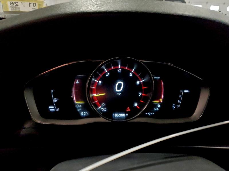 Photo 9 from auction – 2017 VOLVO V60 CROSS with VIN YV440MWK6H1041186