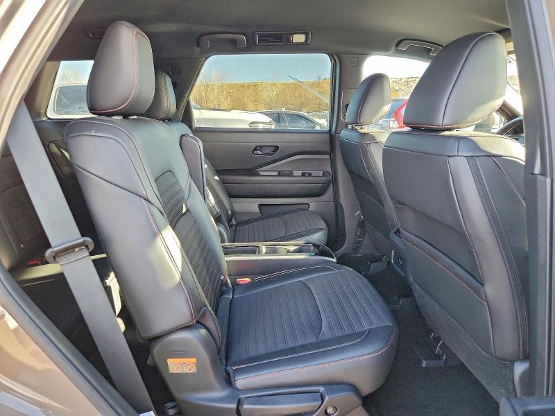 Photo 11 from auction – 2025 NISSAN PATHFINDER with VIN 5N1DR3BD2SC238440