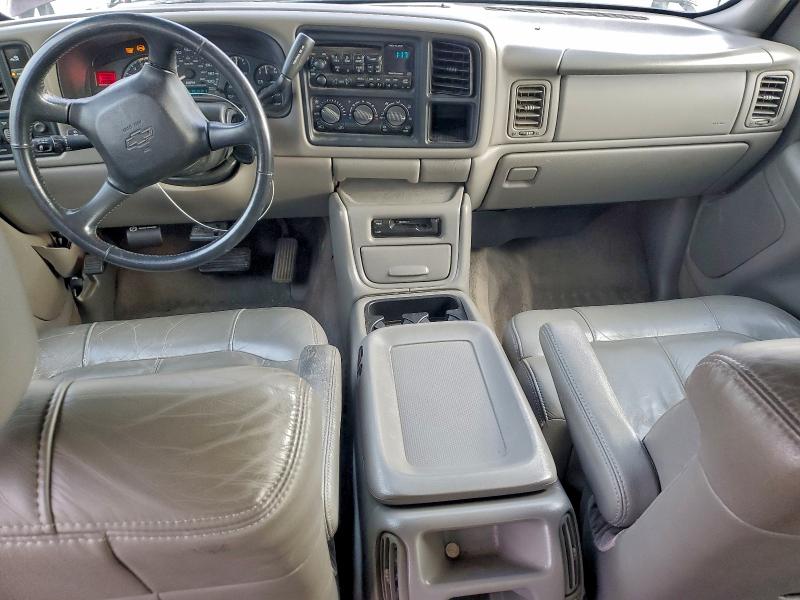 Photo 8 from auction – 2002 CHEVROLET SILVERADO with VIN 1GCHK23G12F107561