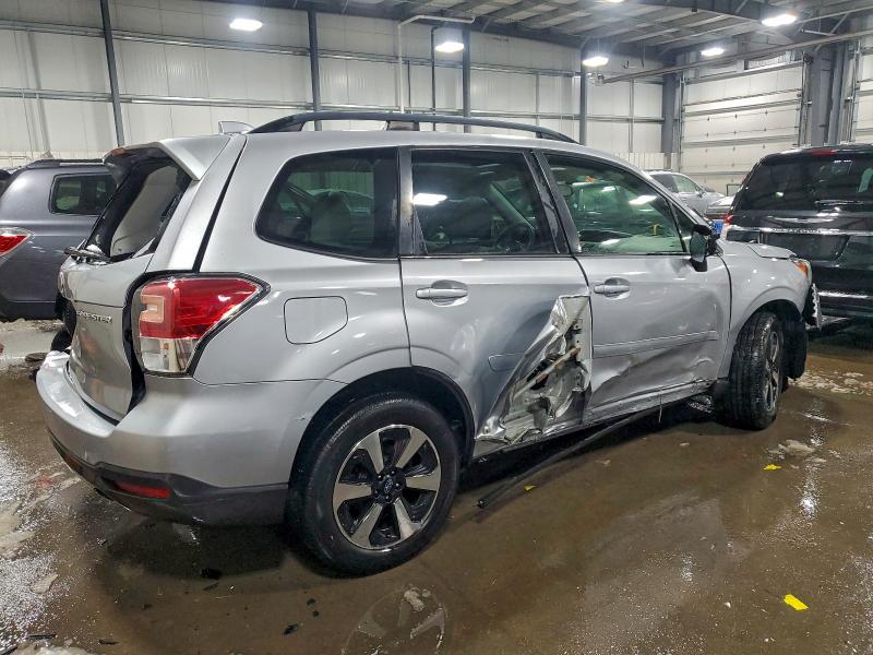 Photo 3 from auction – 2018 SUBARU FORESTER 2 with VIN JF2SJAGC0JH529058