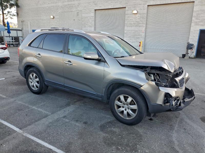 Photo 4 from auction – 2011 KIA SORENTO BA with VIN 5XYKT3A19BG060235