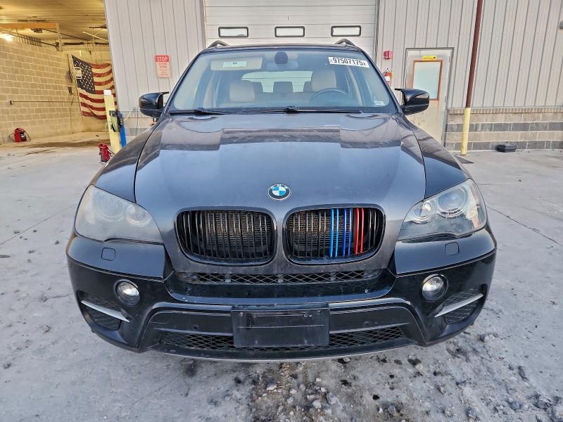 Photo 5 from auction – 2011 BMW X5 XDRIVE3 with VIN 5UXZV4C59BL404938