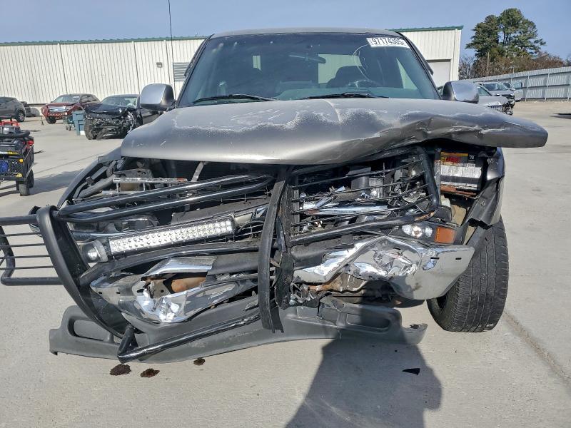 Photo 5 from auction – 2000 CHEVROLET SILVERADO with VIN 2GCEC19TXY1308812
