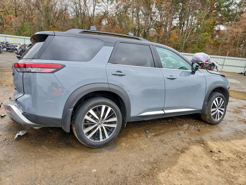 Photo 3 from auction – 2024 NISSAN PATHFINDER with VIN 5N1DR3DG5RC204221
