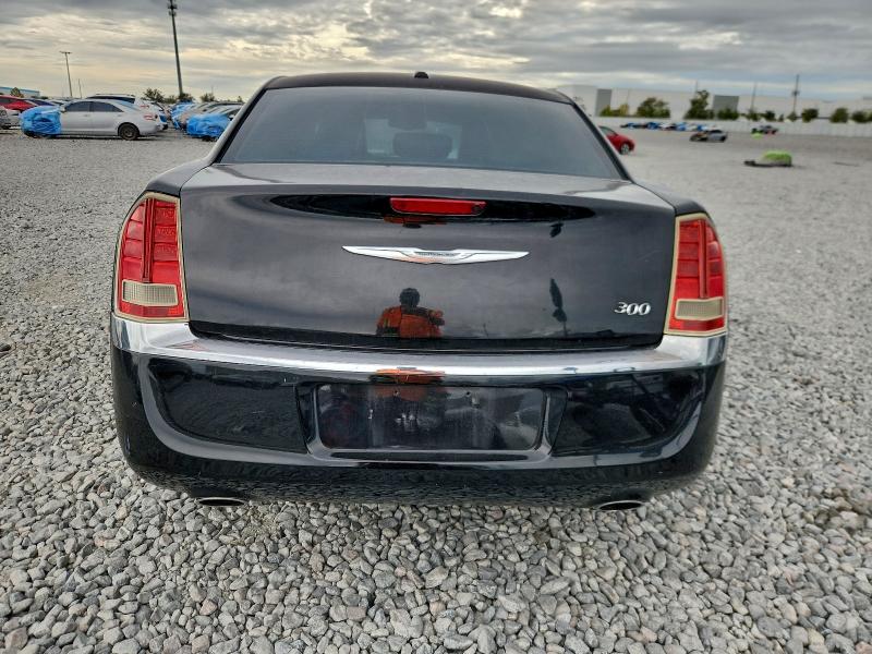 Photo 6 from auction – 2014 CHRYSLER 300 with VIN 2C3CCAAG2EH373375